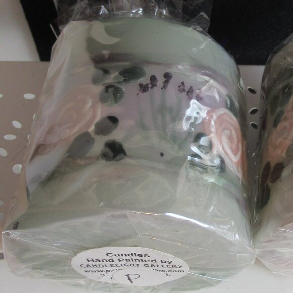 Stylized flowers, 3" Pillar Candle, Hand Painted, Nature, Codes P, I - Picture 3 of 4